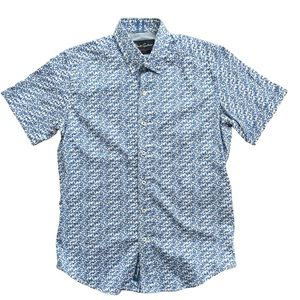 Robert Graham Shirt Men’s Size Small Blue White Paisley Short Sleeve Cotton‎